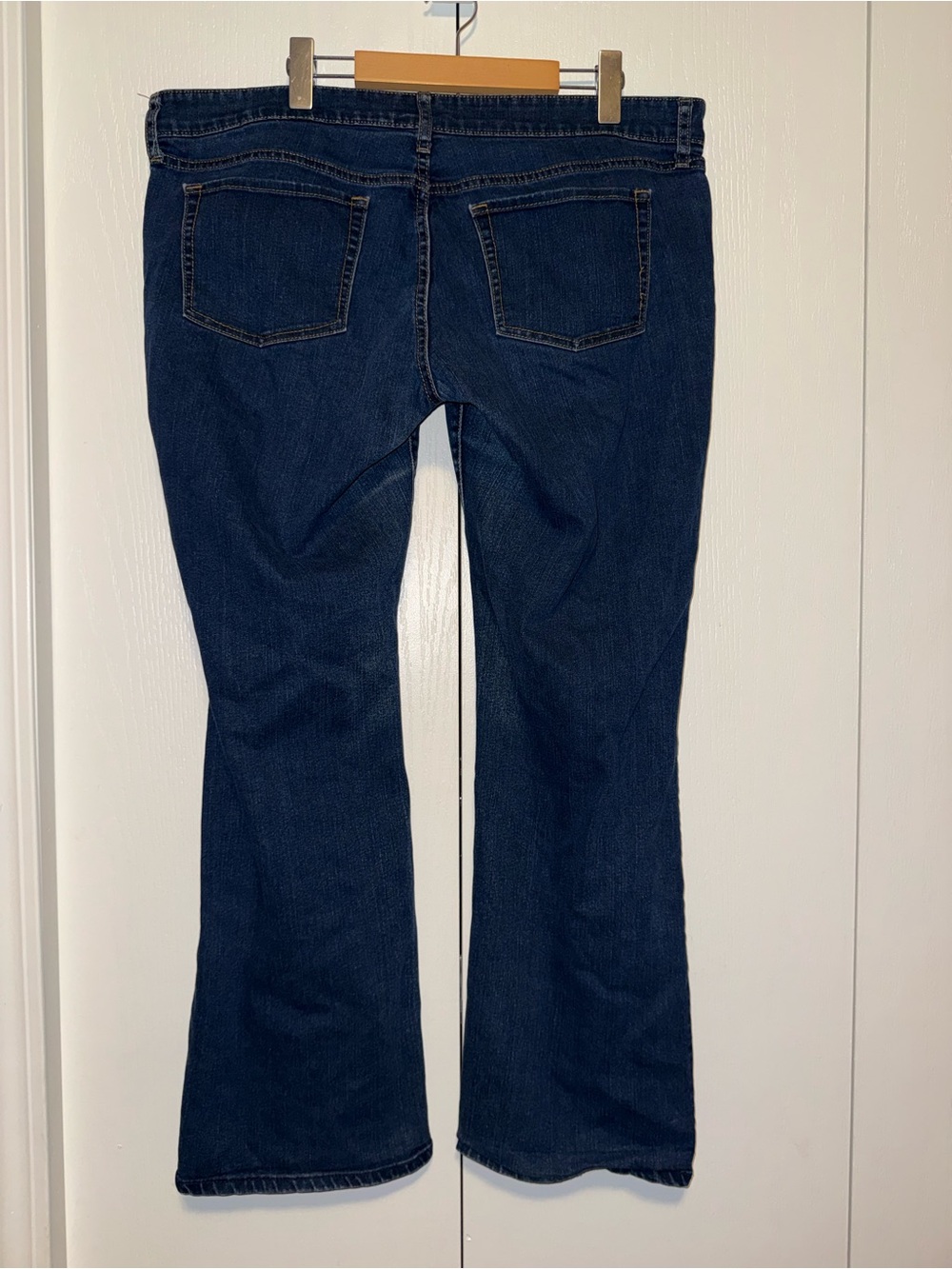 Gap Low Rise Long & Lean Jeans - Picture 5 of 15